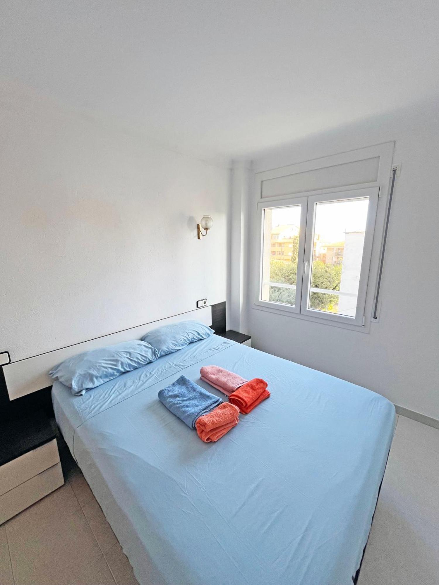 Apartamento De 3 Habitaciones En El Centro L' Escala Eksteriør bilde