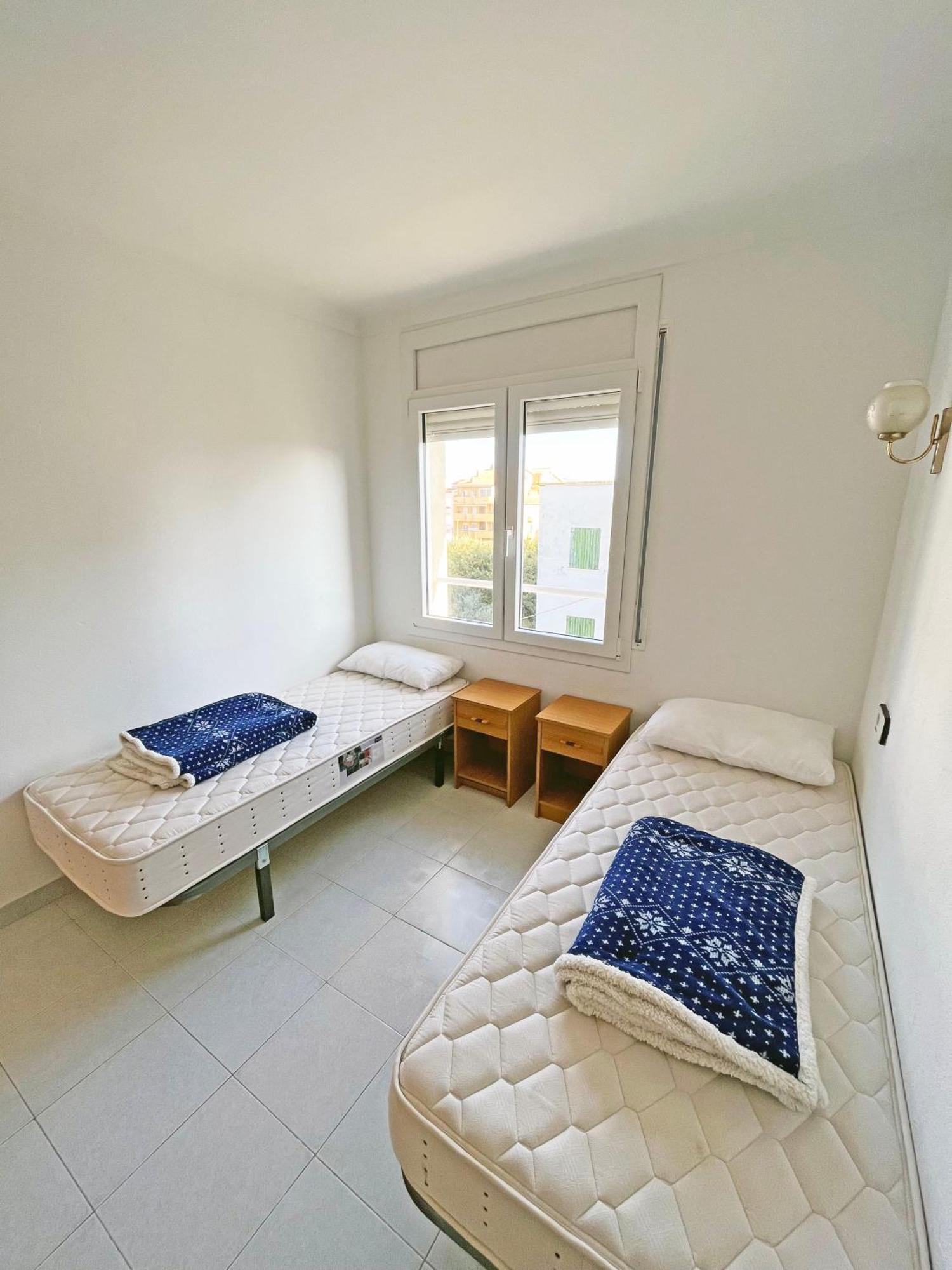 Apartamento De 3 Habitaciones En El Centro L' Escala Eksteriør bilde