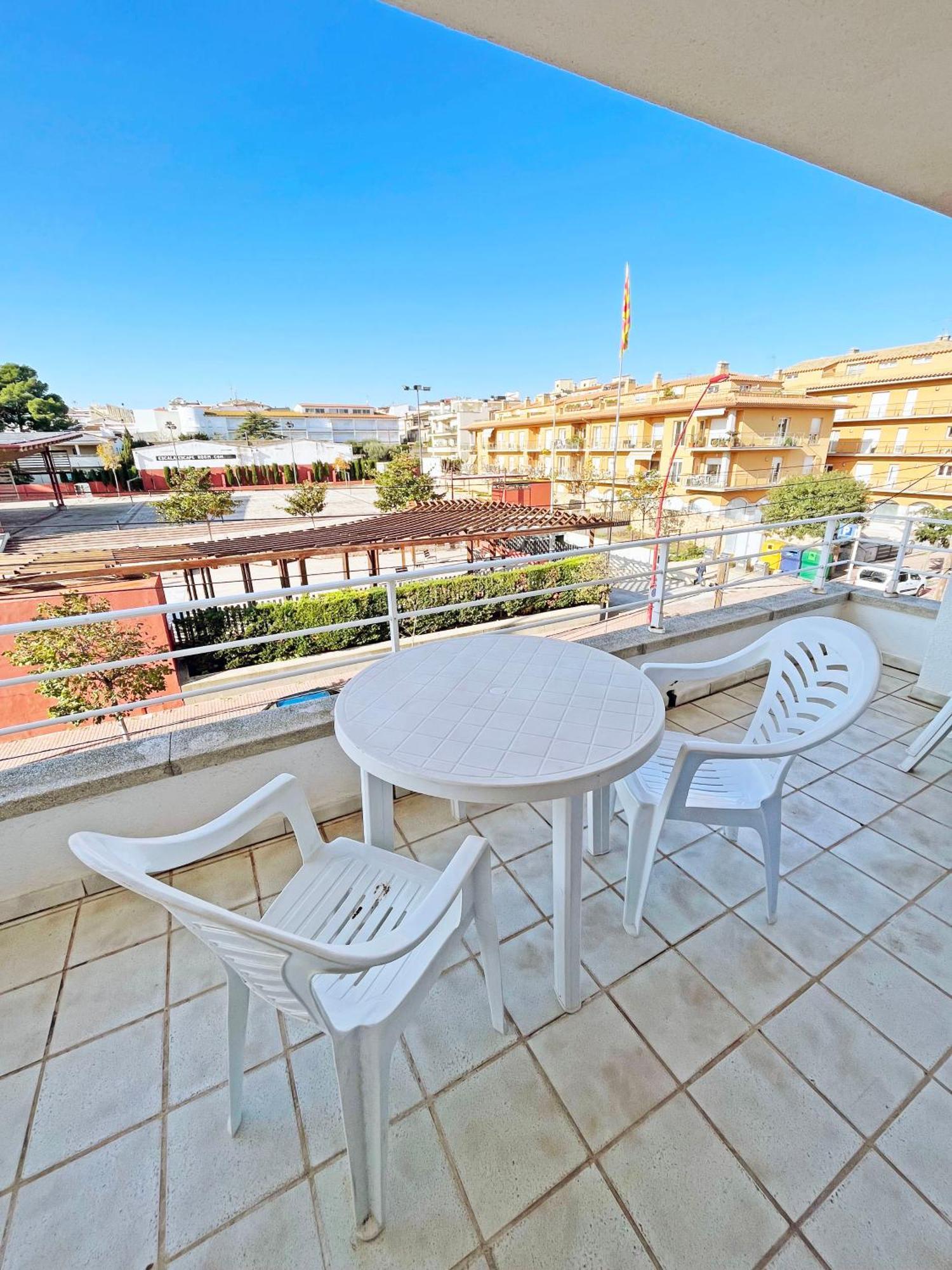 Apartamento De 3 Habitaciones En El Centro L' Escala Eksteriør bilde