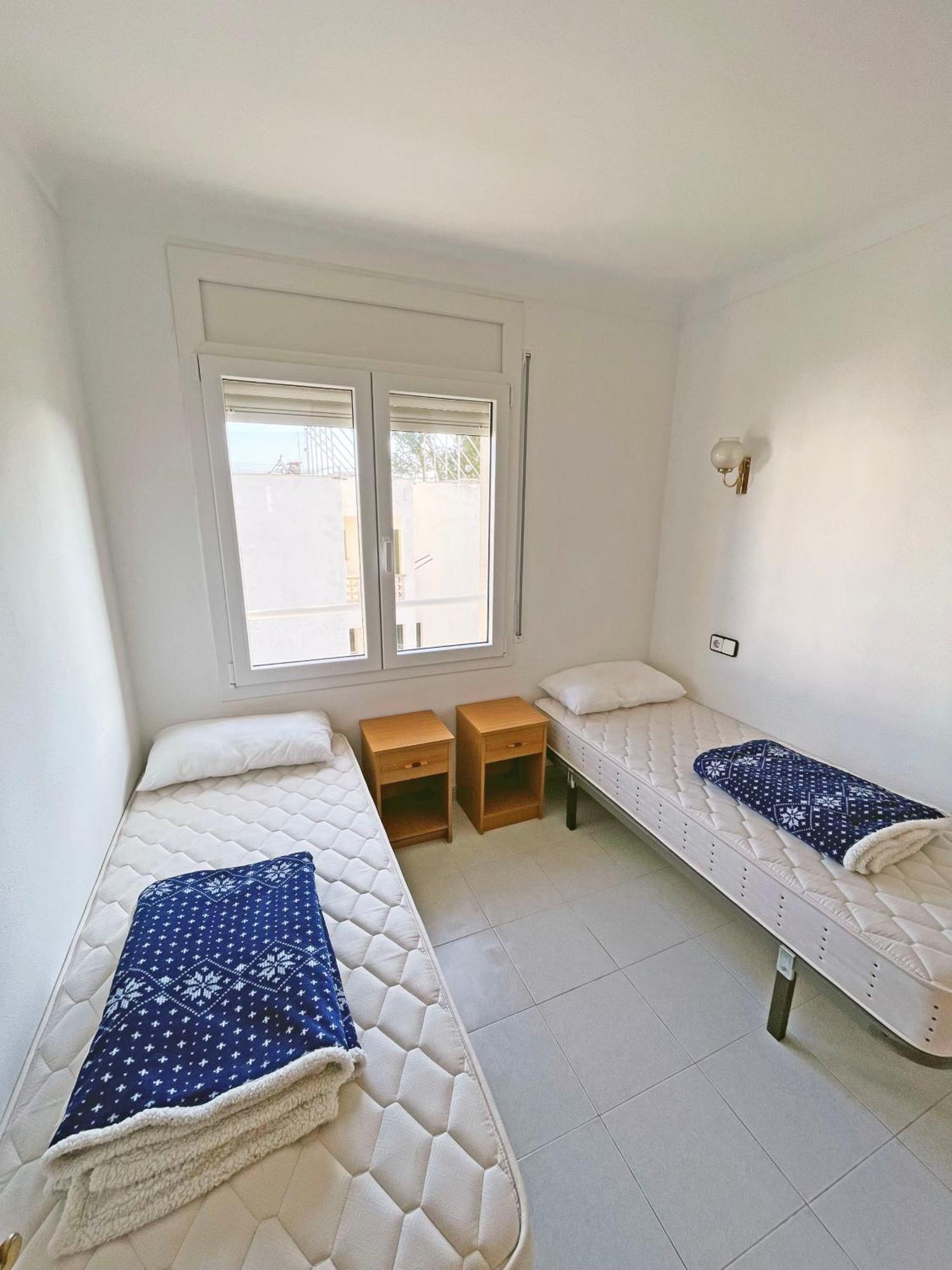 Apartamento De 3 Habitaciones En El Centro L' Escala Eksteriør bilde